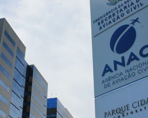 Anac alerta para risco de trote com óleo de avião
