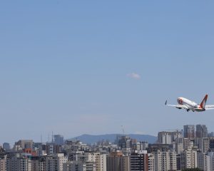 Anac estabelece regras mais restritivas para aviação em Congonhas (SP)