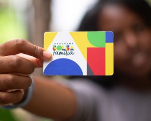 Caixa paga Bolsa Família a beneficiários com NIS de final