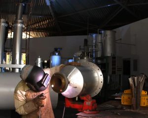Faturamento da indústria tem recuperação e sobe 3,8% em março