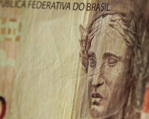 Governo de SP aplica multa recorde de R$ 1 bilhão