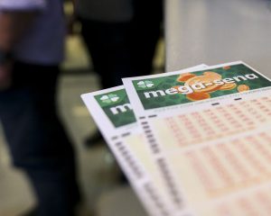 Mega-Sena acumula e prêmio principal vai para R$ 45 milhões