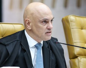 Moraes pede explicações após falhas na tornozeleira de Débora do