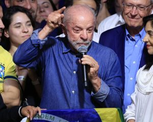 Motta e Alcolumbre, líderes do Congresso Nacional, parabenizam Lula
