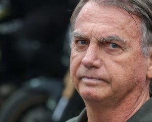 PGR defende que Bolsonaro seja mantido em prisão domiciliar