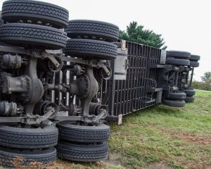 PRF registra 84 mortes e 1.167 feridos nas estradas durante