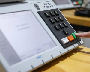 TSE aprova registros de seis candidatos à Presidência da República