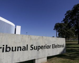 TSE cria conselho para monitorar desinformação e IA nas eleições