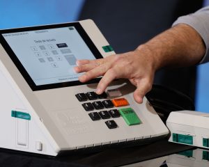 Totalização dos votos é aberta, auditável e segura, diz TSE