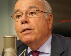 Vieira vai a Pequim para reunião bilateral com governo chinês